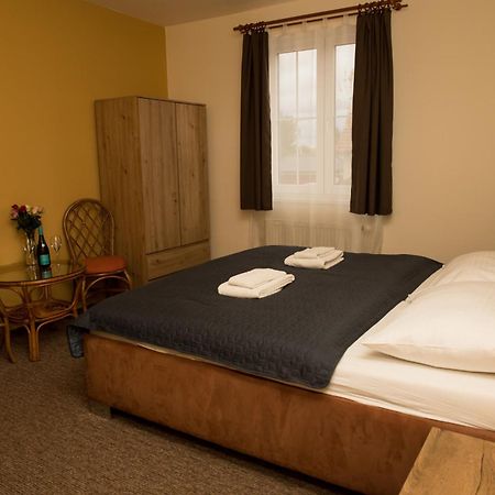 Kamenice Valnovka Wellness Hotel מראה חיצוני תמונה