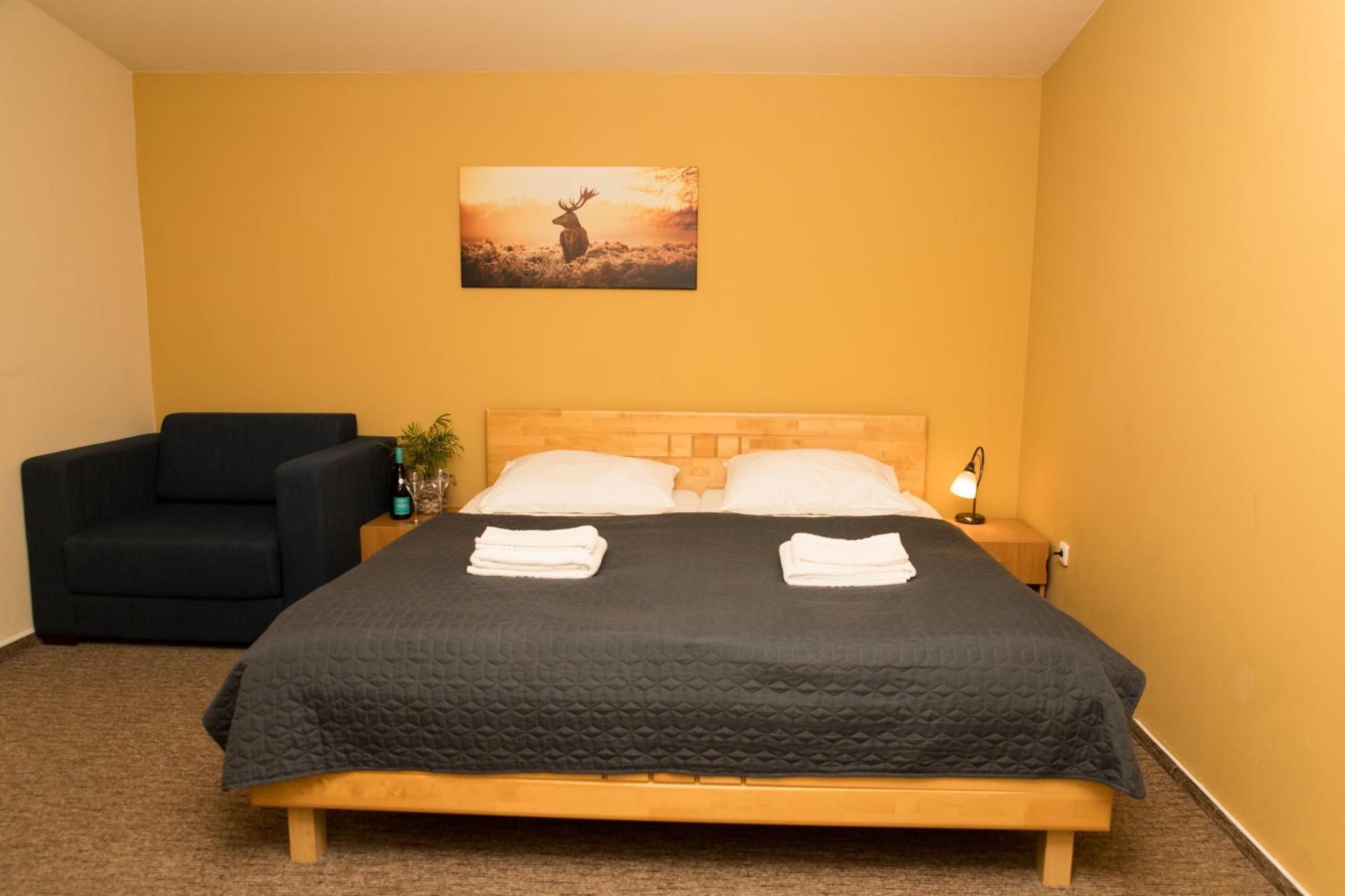Kamenice Valnovka Wellness Hotel מראה חיצוני תמונה